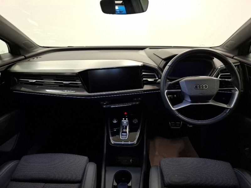 Used Audi Q4 e-tron 2022 for sale - 76619400: Photo 2