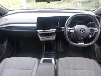 Used Renault Megane E Tech 2024 for sale - 75583477: Photo