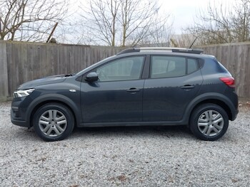 Used Dacia Sandero Stepway 2022 for sale - 77438947: Photo