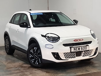 Used Fiat 600 2025 for sale - 76483644: Photo