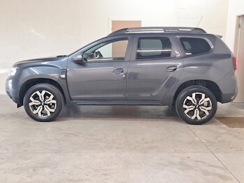 Used Dacia Duster 2023 for sale - 78455085: Photo