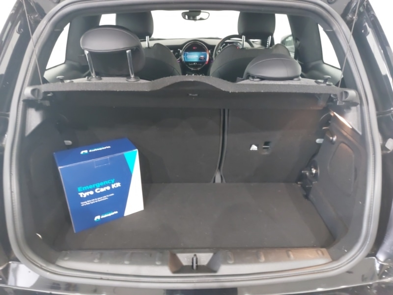 Used MINI Hatch 2023 for sale - 78093506: Photo 8