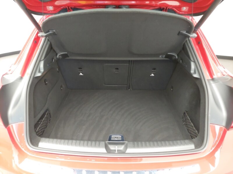 Used Mercedes-Benz GLA 2020 for sale - 77949207: Photo 8