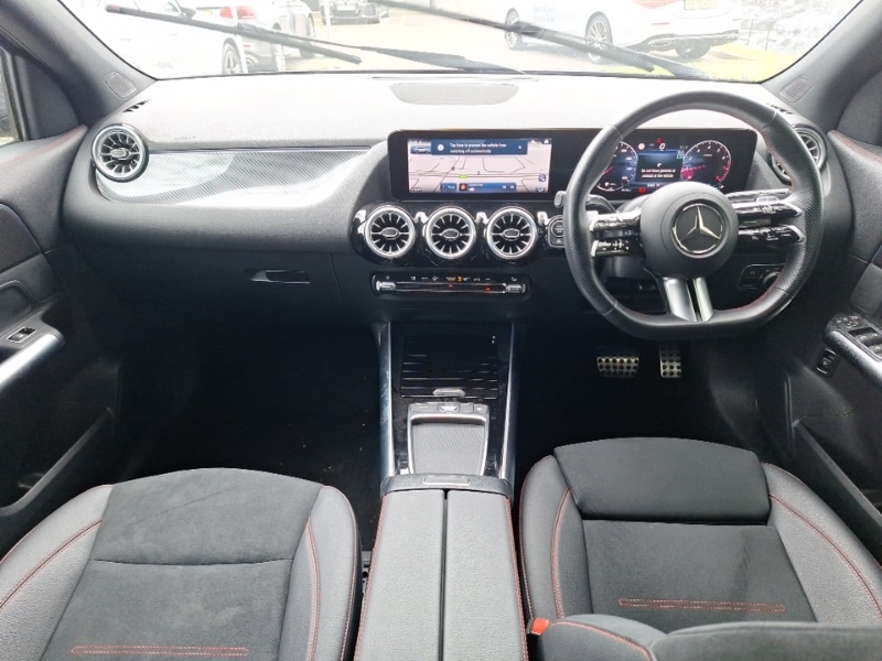Used Mercedes-Benz GLA 2024 for sale - 76838629: Photo 2