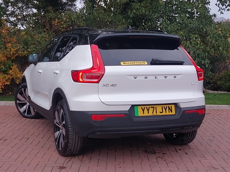 Used Volvo XC40 2021 for sale - 76526233: Photo 3