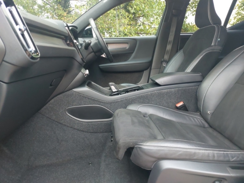 Used Volvo XC40 2021 for sale - 76526233: Photo 5