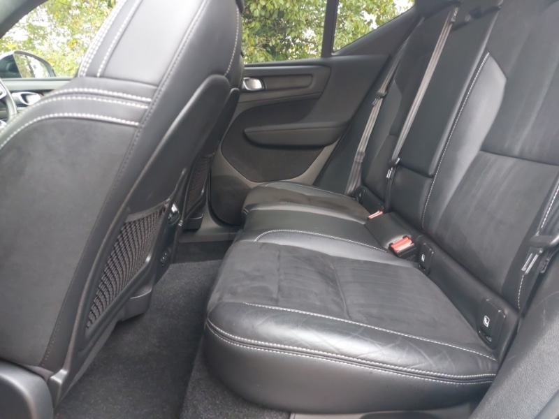 Used Volvo XC40 2021 for sale - 76526233: Photo 6