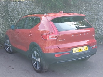 Used Volvo XC40 2024 for sale - 75562170: Photo