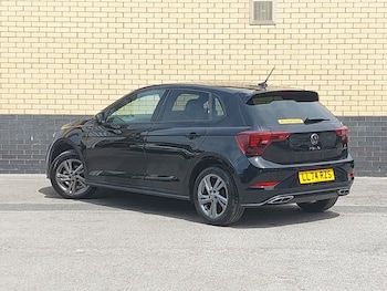 Used Volkswagen Polo 2024 for sale - 75686504: Photo