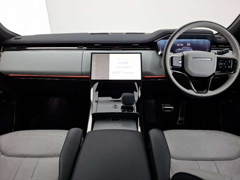 Used Land Rover Range Rover Sport 2024 for sale - 77046884: Photo 2