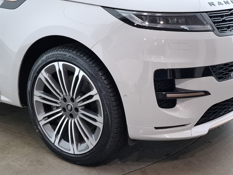 Used Land Rover Range Rover Sport 2024 for sale - 77046884: Photo 9