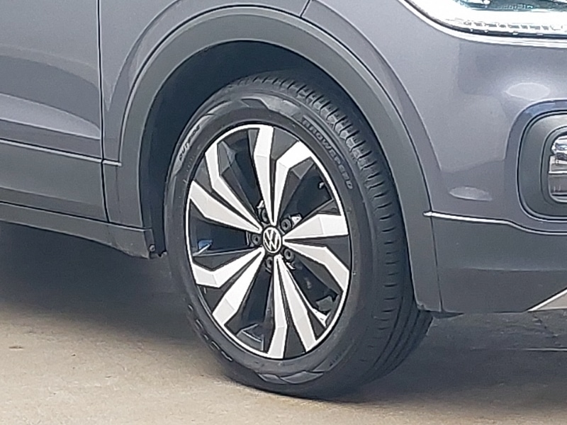 Used Volkswagen T-Cross 2022 for sale - 76555699: Photo 9