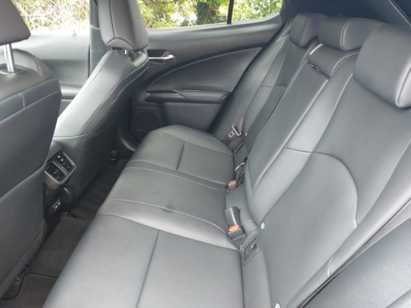 Used Lexus UX 2023 for sale - 76254323: Photo 6