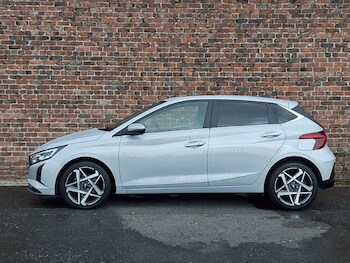 Used Hyundai i20 2024 for sale - 75470182: Photo