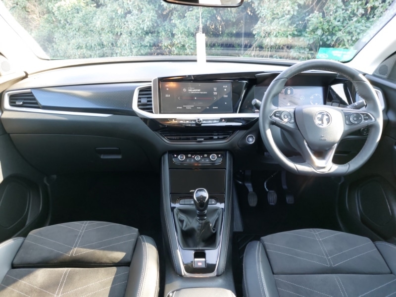 Used Vauxhall Grandland 2024 for sale - 77852070: Photo 2