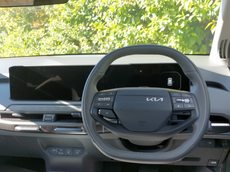 Used Kia EV3 2025 for sale - 76071001: Photo 2