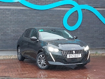 Peugeot - 208