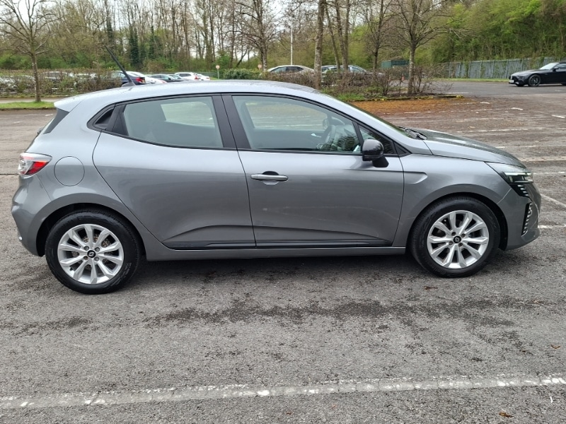 Used Renault Clio 2024 for sale - 78218842: Photo 4