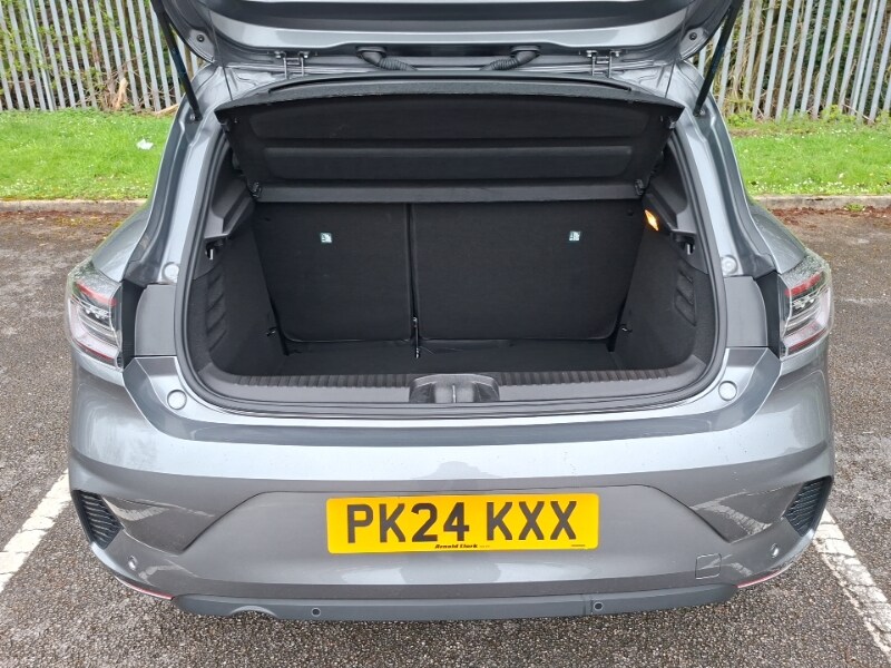 Used Renault Clio 2024 for sale - 78218842: Photo 8