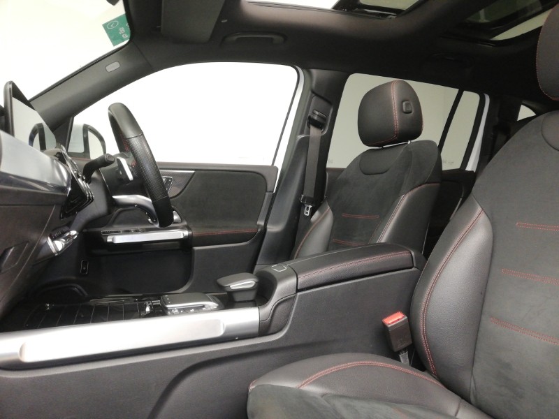 Used Mercedes-Benz GLB 2022 for sale - 77353332: Photo 5