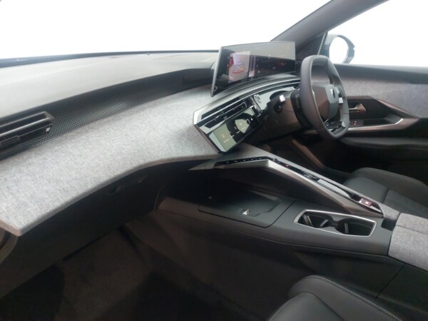 Used Peugeot 5008 2025 for sale - 76254343: Photo 5