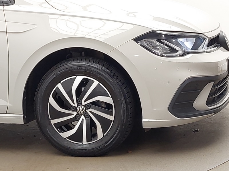 Used Volkswagen Polo 2024 for sale - 77740693: Photo 9