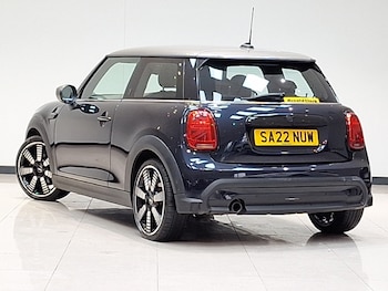 Used MINI Hatch 2022 for sale - 77308172: Photo