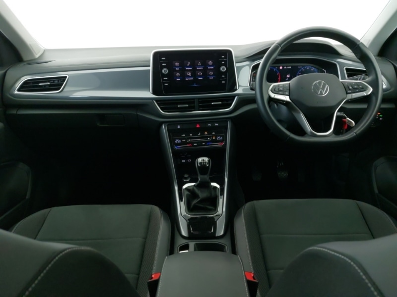 Used Volkswagen T-Roc 2023 for sale - 77624491: Photo 2