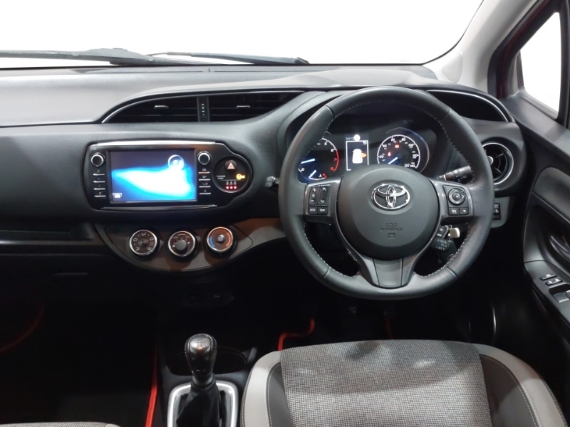 Used Toyota Yaris 2020 for sale - 76619458: Photo 10