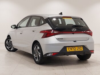 Used Hyundai i20 2022 for sale - 77304584: Photo