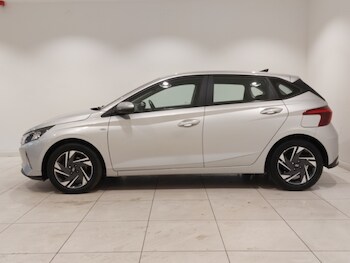 Used Hyundai i20 2022 for sale - 77304584: Photo