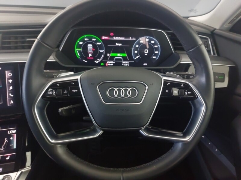 Used Audi e-tron 2020 for sale - 77419818: Photo 11