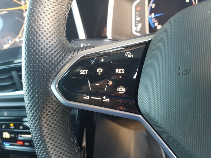 Used Volkswagen T-Roc 2022 for sale - 77126936: Photo 11