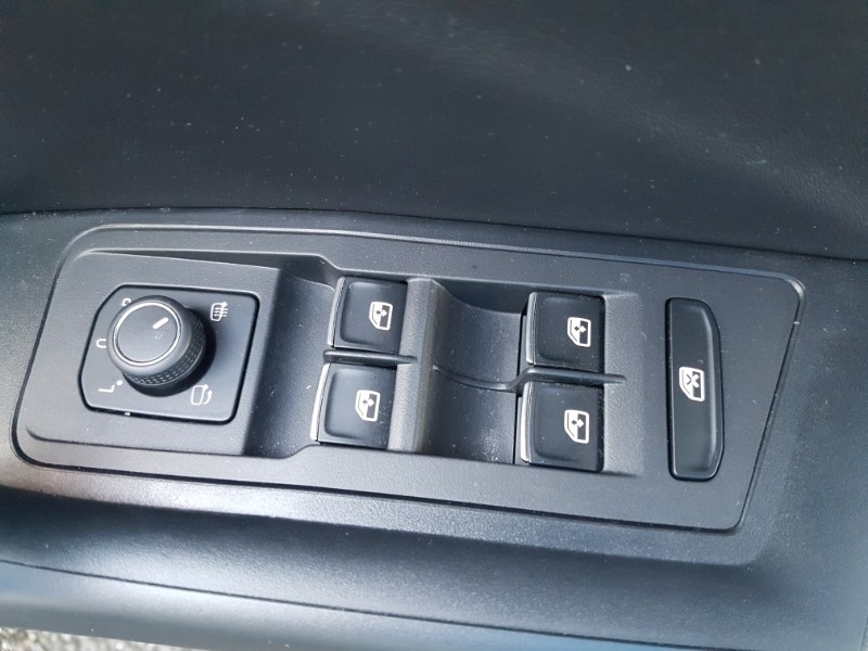 Used Volkswagen T-Roc 2022 for sale - 77126936: Photo 12