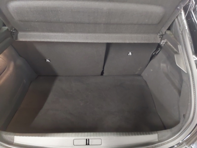 Used Peugeot 208 2022 for sale - 77130547: Photo 8