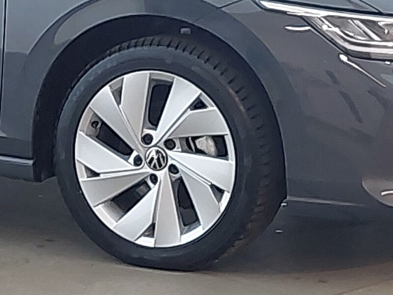 Used Volkswagen Golf 2024 for sale - 76970941: Photo 9