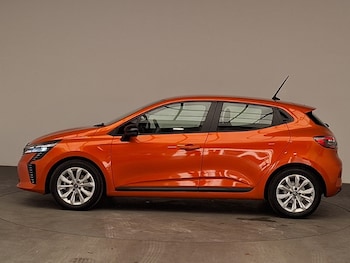 Used Renault Clio 2025 for sale - 77318948: Photo