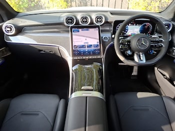 Used Mercedes-Benz GLC 2023 for sale - 77219364: Photo