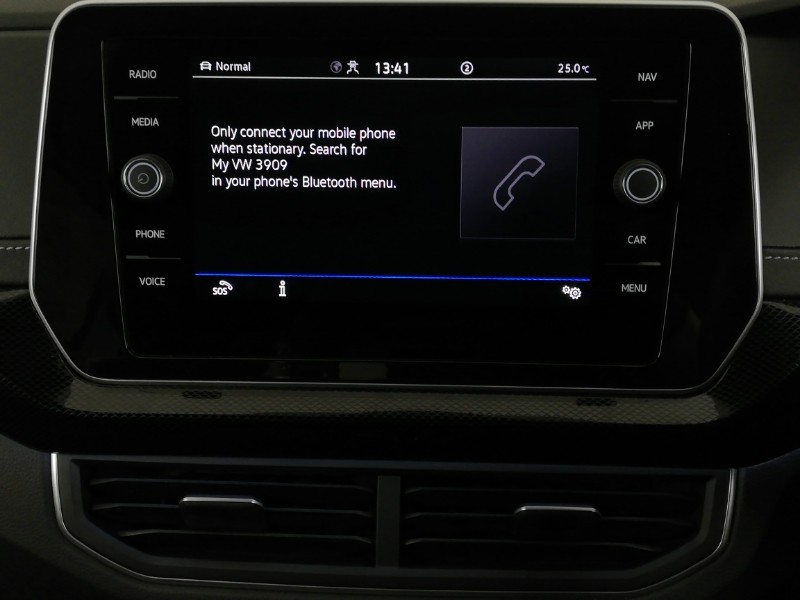 Used Volkswagen T-Cross 2024 for sale - 76656926: Photo 10