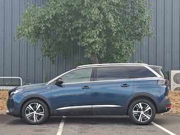 Used Peugeot 5008 2023 for sale - 79424761: Photo