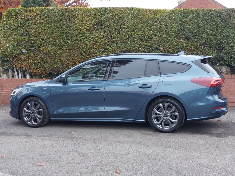 Used Ford Focus 2023 for sale - 77169605: Photo 4