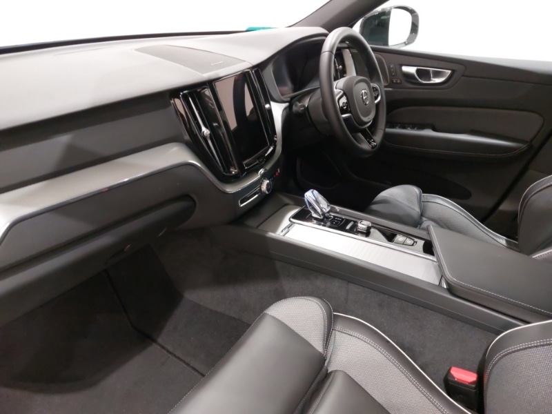 Used Volvo XC60 2024 for sale - 76347670: Photo 5