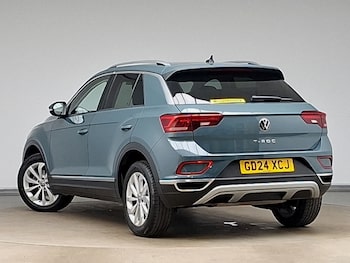 Used Volkswagen T-Roc 2024 for sale - 78990828: Photo