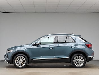 Used Volkswagen T-Roc 2024 for sale - 78990828: Photo