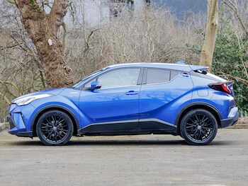 Used Toyota C-HR 2021 for sale - 77949125: Photo