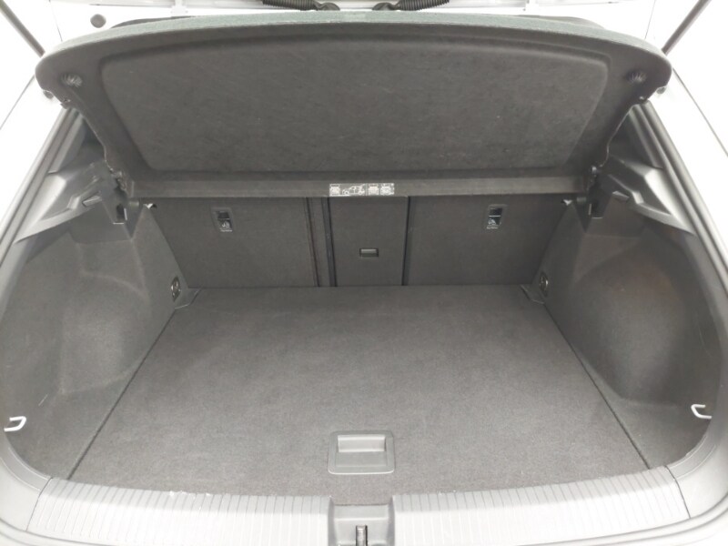 Used Volkswagen T-Roc 2021 for sale - 76861167: Photo 8