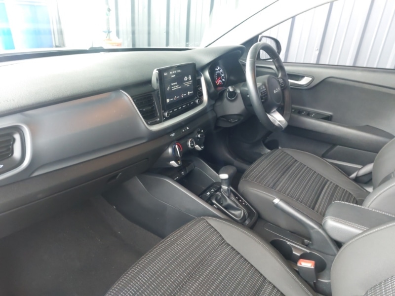 Used Kia Stonic 2022 for sale - 76526249: Photo 5