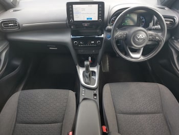 Used Toyota Yaris Cross 2023 for sale - 78383778: Photo