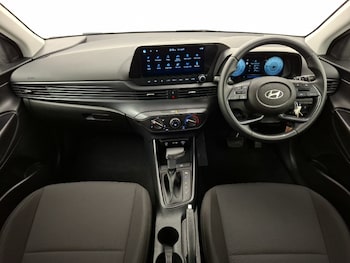 Used Hyundai i20 2024 for sale - 77771977: Photo