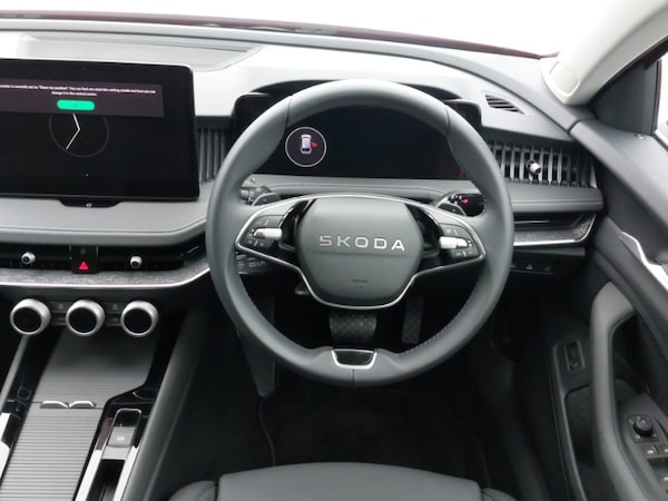 Used Skoda Superb 2025 for sale - 76220782: Photo 7